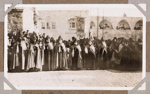 Jérusalem : Procession pascale des Arméniens - 1er mai 1932
