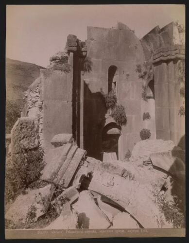 16039. [Aïsasi. Ruines de l’église du monastère]. 193