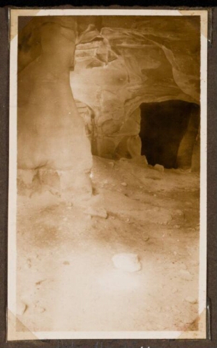 Une des grottes de Beit Djibin