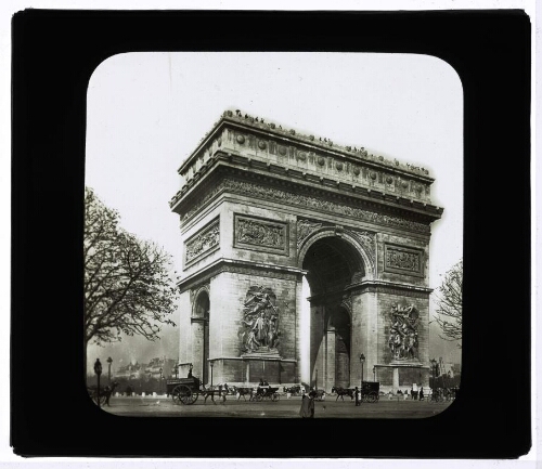 Paris - Ensemble de l'arc de Triomphe de l'Etoile (S100 - 10150)