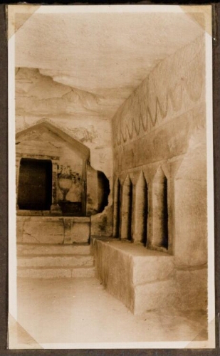 Un tombeau de la nécropole de Mardsal près de Beit Djibrin