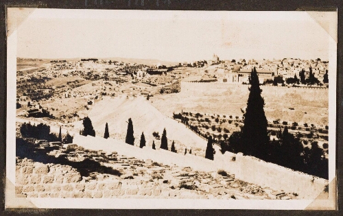 Jérusalem : Vue prise du Mont des Oliviers (Dominus Flevit) : direction Sud-Ouest