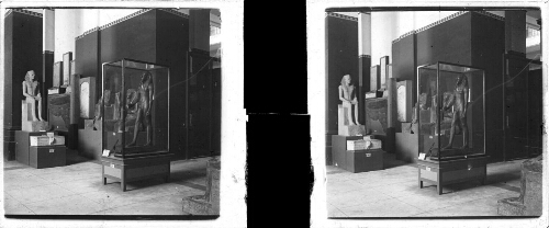 42 - Musée du Caire : [Statues]