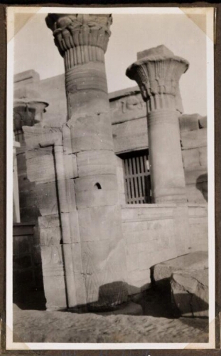 Colonnade à l'entrée du temple de Ptah