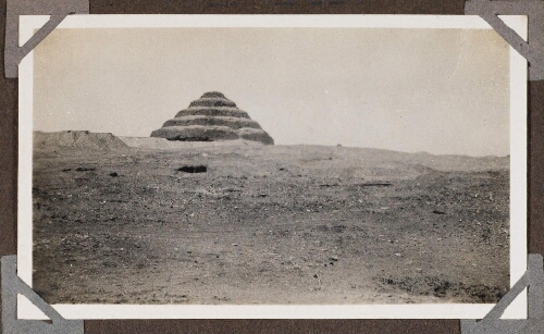 La pyramide de Sakkarah