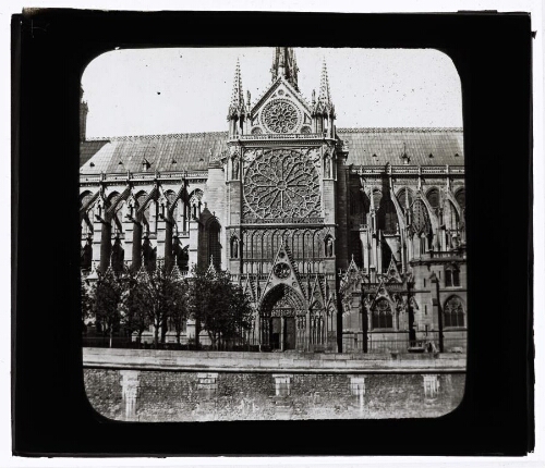 Notre-Dame de Paris, porte [du transept sud] (895)