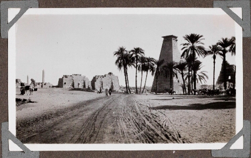 Karnak : Temple d'Amon [sic] : IXe, VIIIe et VIIe pylônes
