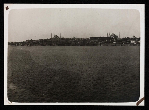 Constantinople [vue du Bosphore]