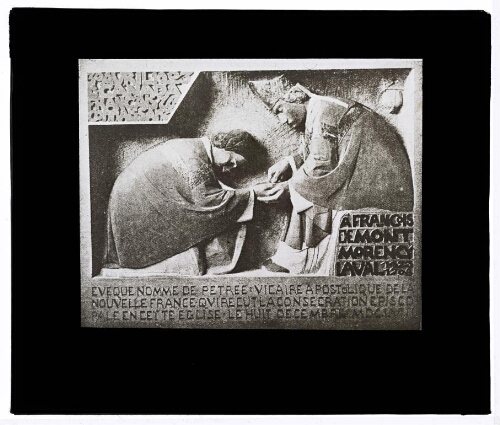 Saint-Germain-des-prés - Monument en pierre polychrome, oeuvre du sculpteur Henri Charlier, rappelant le sacre à Saint-Germain-des-Prés le 8 décembre 1658, de François de Montmorency-Laval ; premier évêque de Québec