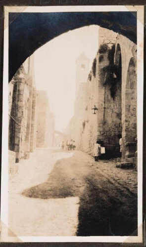 Jérusalem : Une des entrées du Haram. Porte de la Chaîne