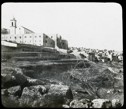 Terre Sainte. Panorama de Bethléem et église de la Nativité