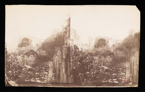 N°89. JERUSALEM Ruines de l’église Sainte Madeleine (côté oriental)