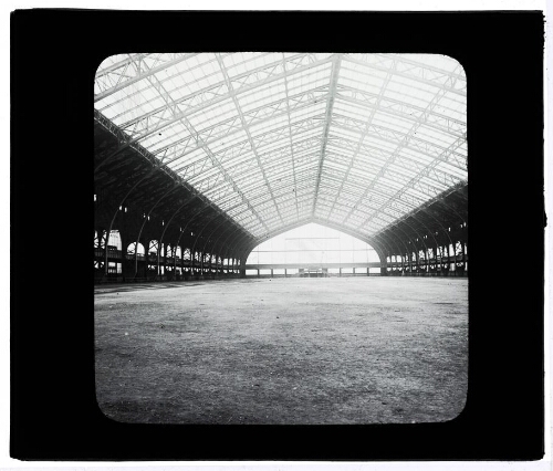 [Grande galerie des machines de l'exposition universelle de 1889, intérieur] (208)