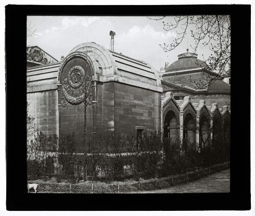 Paris : Chapelle expiatoire de Louis XVI rue Pasquier (288)